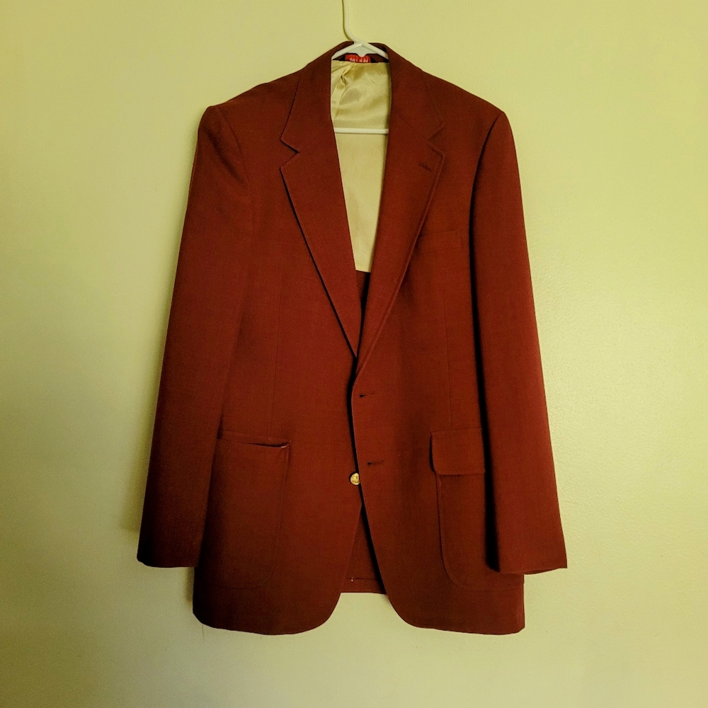 Mens vintage red blazer. LG